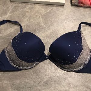 Victoria secret bra
